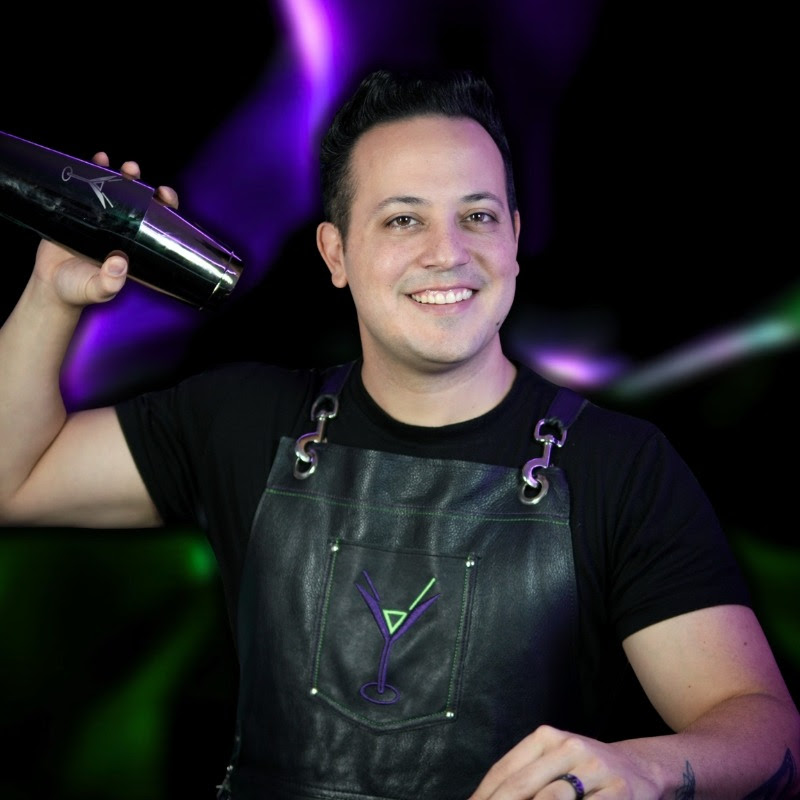 RAUL BARTENDER
