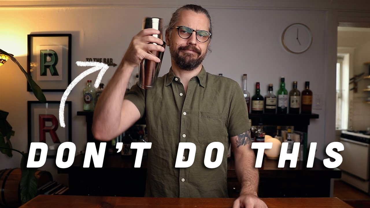 How to Mix a Drink: Shaking and Stirring Techniques